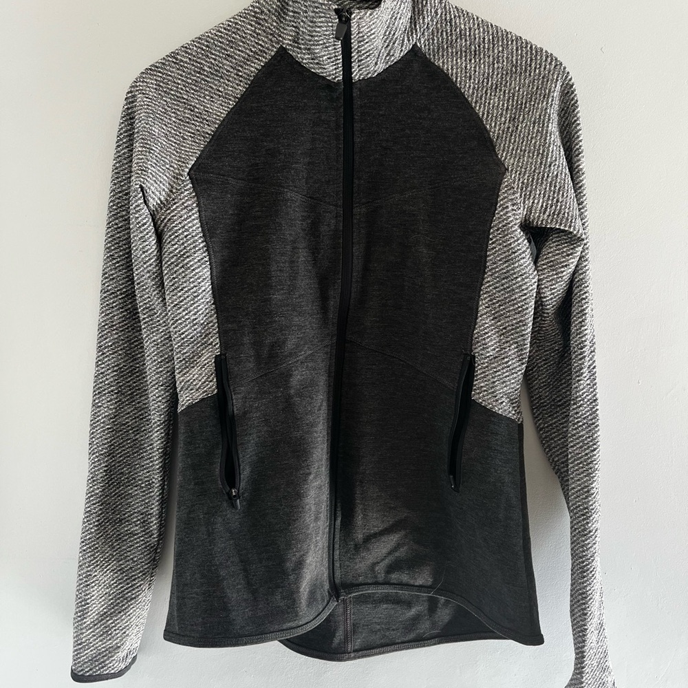 Champion Gray and Black Long Sleeve Athletic Tee